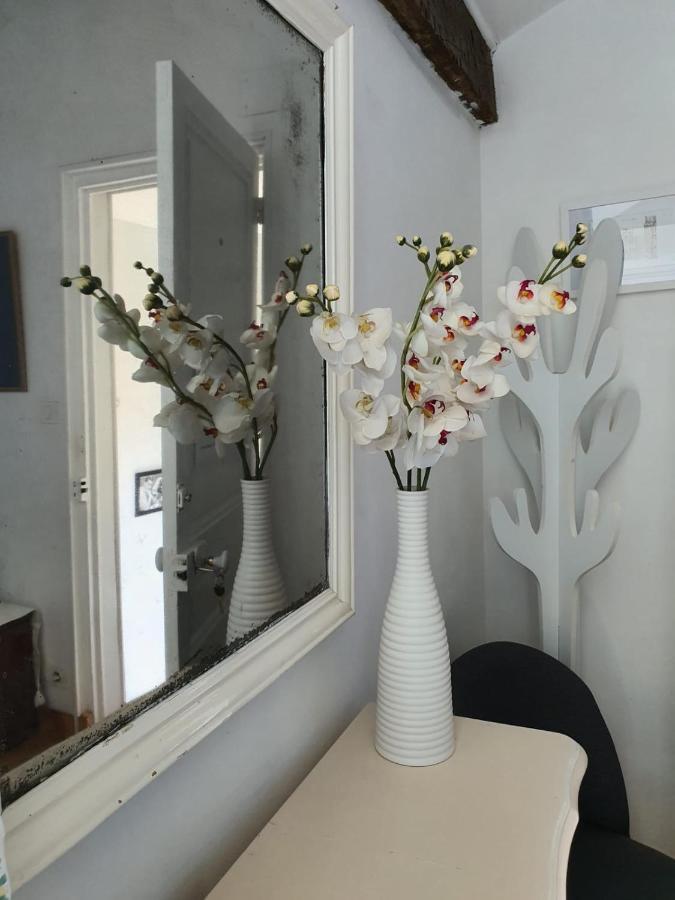 B&B Le Patio En Ville - Chambres D'Hotes Нарбонна Экстерьер фото
