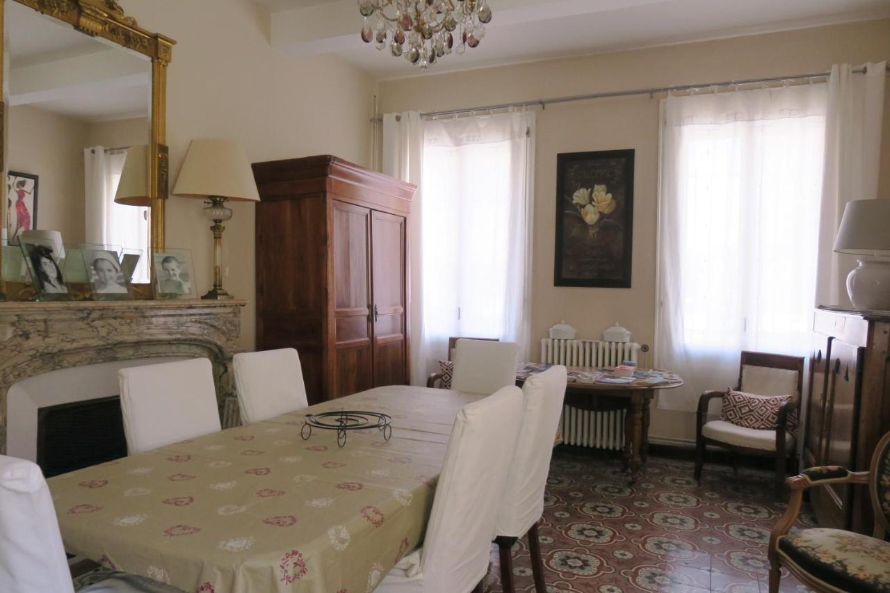 B&B Le Patio En Ville - Chambres D'Hotes Нарбонна Экстерьер фото