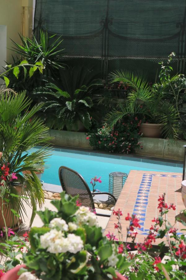 B&B Le Patio En Ville - Chambres D'Hotes Нарбонна Экстерьер фото
